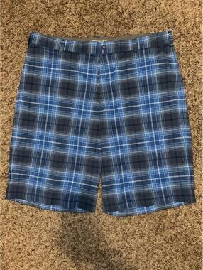 Nike Golf Tech Plaid Men's Dri-Fit Shorts